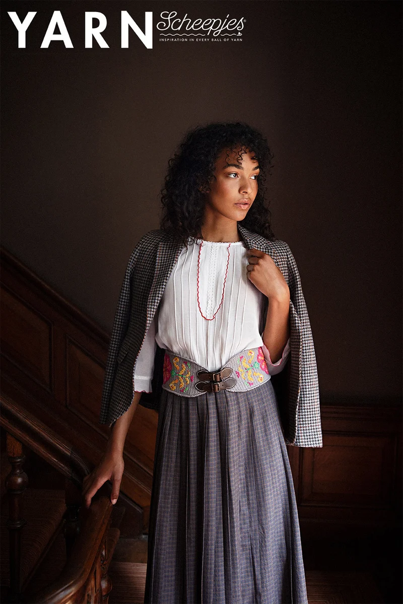 Scheepjes YARN Bookazine 12 Romance