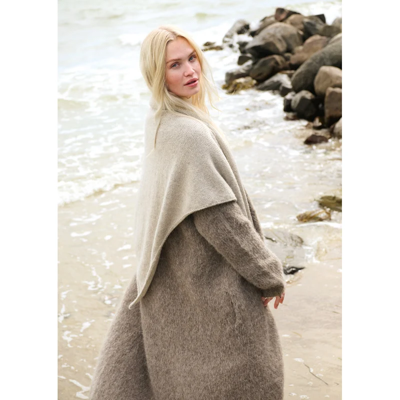 Lana Grossa Natural Lama Fine 114 Grau-Braun