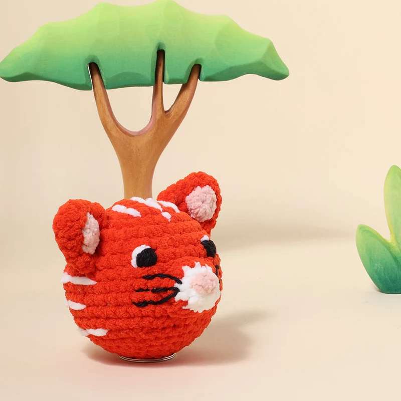 Zooballs – Häkelbuch „Bauernhof“ – YarnZoo