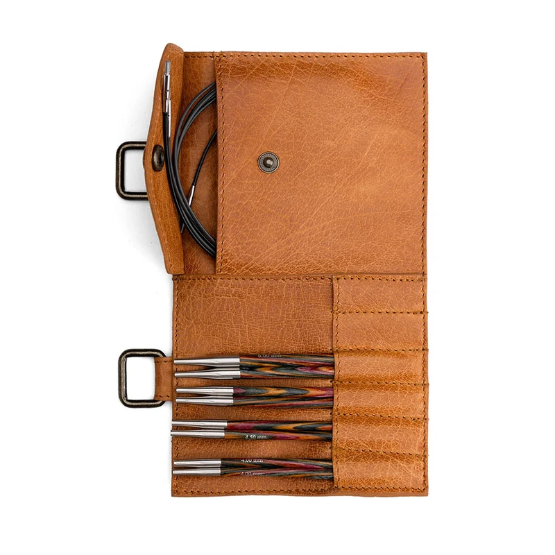 MUUD Carita B Whisky – Handgefertigte Ledereinlage 14 x 21 cm für Stricknadelspitzen