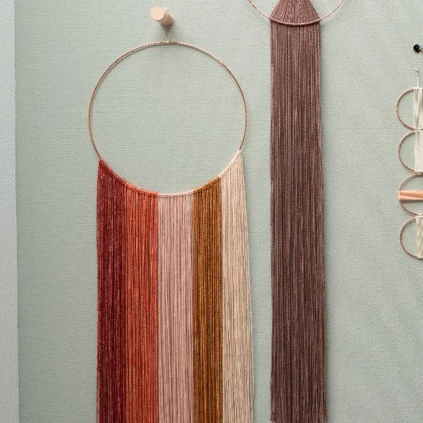 Yarn and Colors Degrade WOW! Wandbehang-Broschüre
