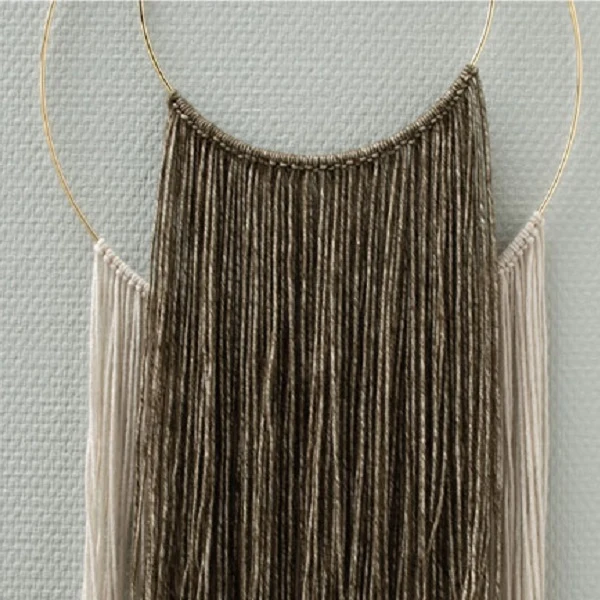 Yarn and Colors Double Trouble WOW! Wandbehang-Anleitung