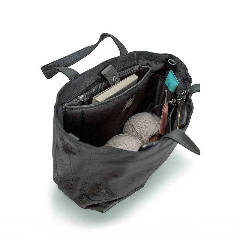 MUUD Hiba Black – Handgefertigte Ledertasche mit Staufächern, 27 x 29 cm