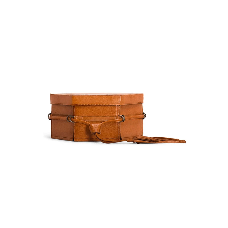 MUUD Evita Whisky – Handgefertigte sechseckige Aufbewahrungsbox aus Leder, 12 x 22 x 26 cm