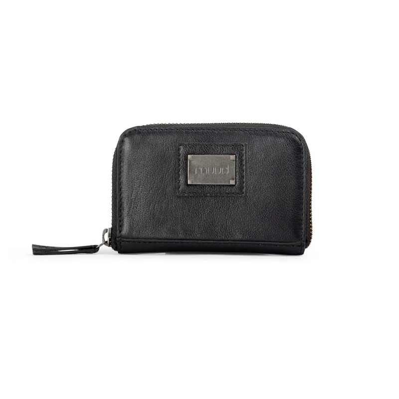 MUUD Daisy Black – Handgefertigtes Lederportemonnaie 8 x 12,5 x 2 cm