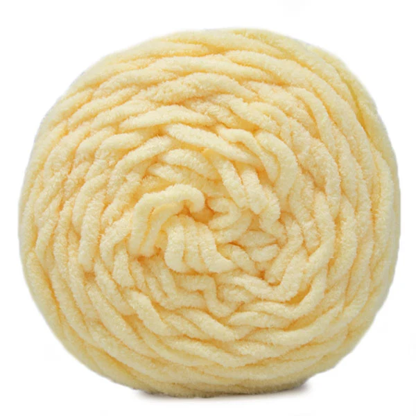 BudgetYarn Chunky Chenille 010 Vanilla