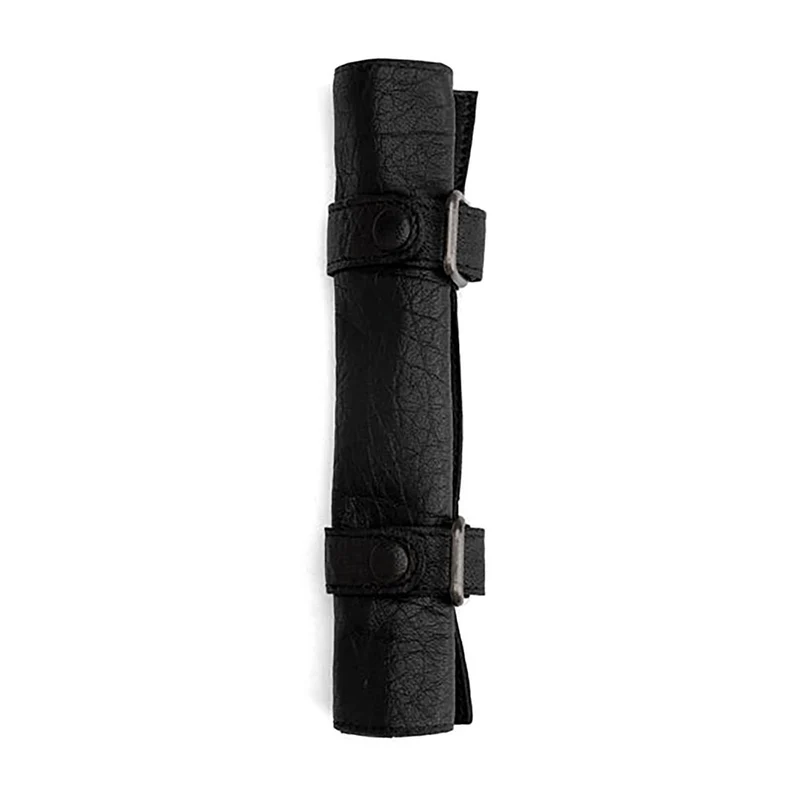 MUUD Carita A Black – Handgefertigter Ledereinsatz 14 x 21 cm für Sockennadeln