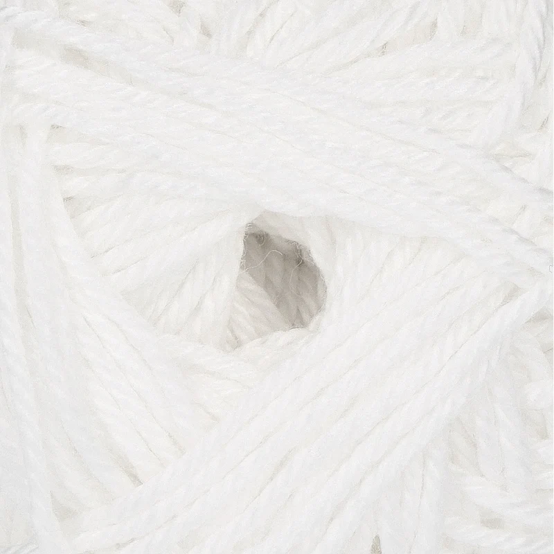 Yarn and Colors Must-have 001 Weiß