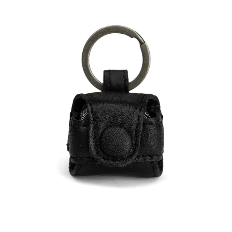 MUUD Malmö Black – Handgefertigtes Lederetui für Maßband, 3 x 4 x 2,3 cm