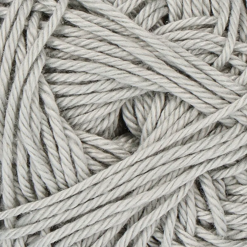 Yarn and Colors Must-have 093 Cold Green