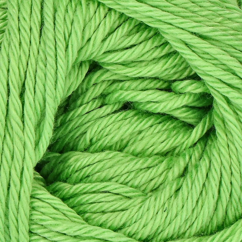 Yarn and Colors Must-have 082 Grass