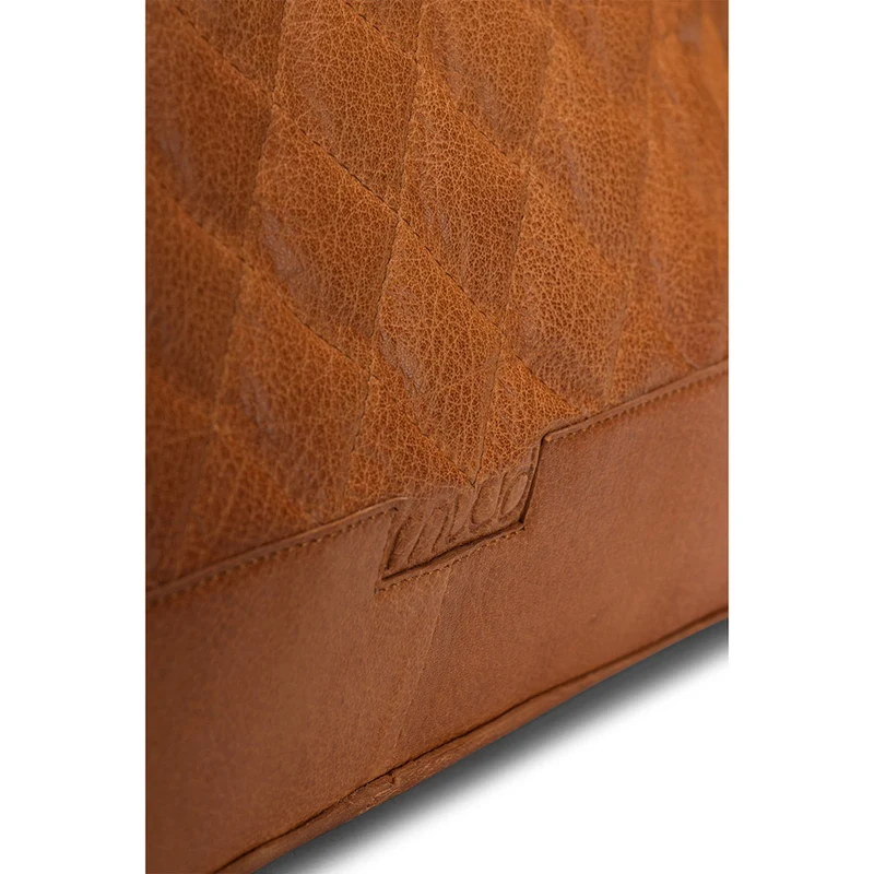 MUUD Darcia – Whiskey: Handgefertigte Einkaufstasche aus Leder, 44 x 36 cm