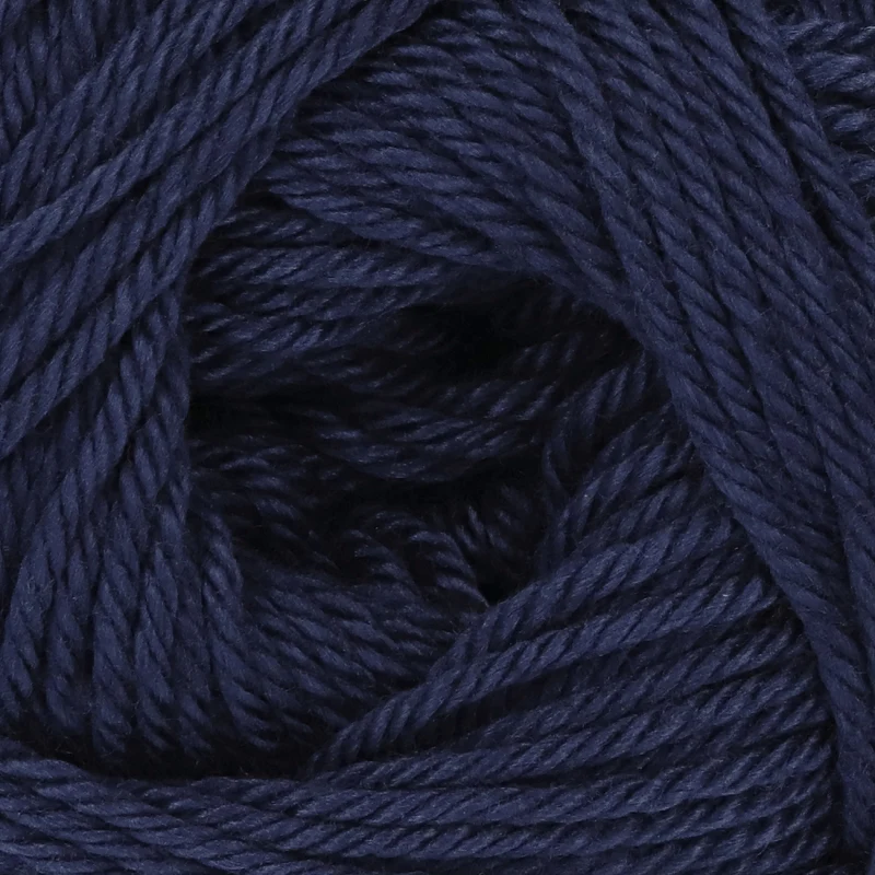Yarn and Colors Must-have 059 Dunkelblau
