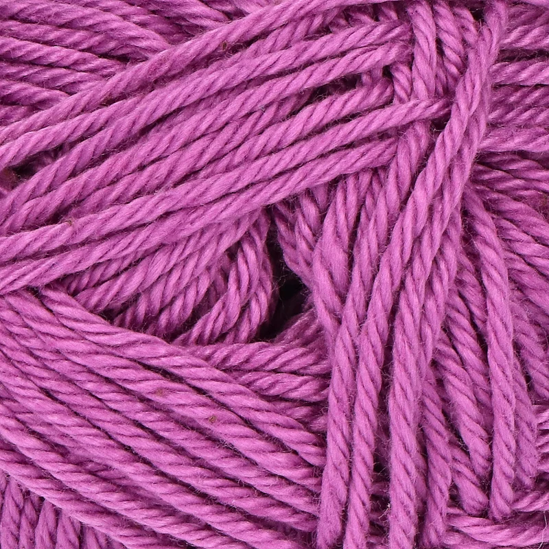 Yarn and Colors Must-have 051 Plum