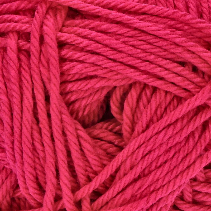 Yarn and Colors Must-have 033 Himbeere