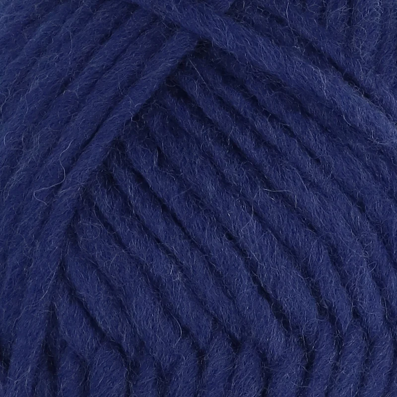 Drops Snow Uni Colour 015 Dunkelblau
