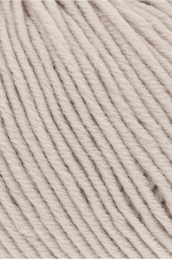 Lang Yarns Merino 120 0096 Hellbeige