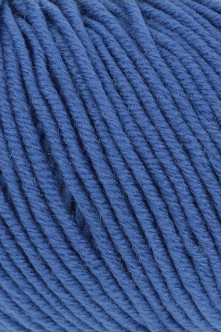 Lang Yarns Merino 120 0031 Royal