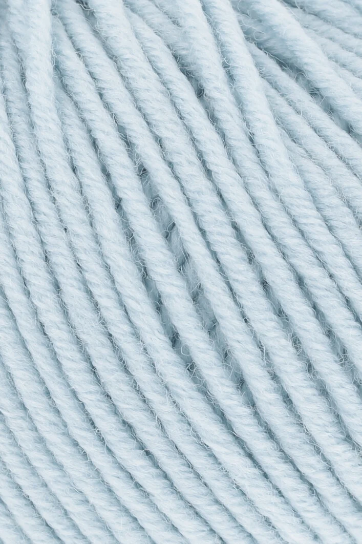Lang Yarns Merino 120 0173 Eisblau