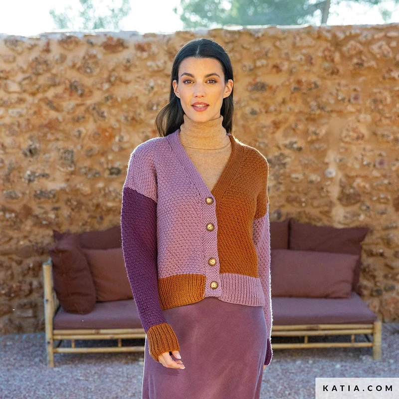 Katia Merino Aran 078 Violett