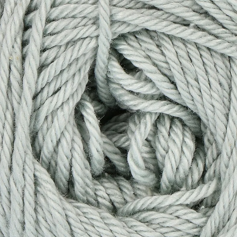 Yarn and Colors Must-have 118 Blue Yucca
