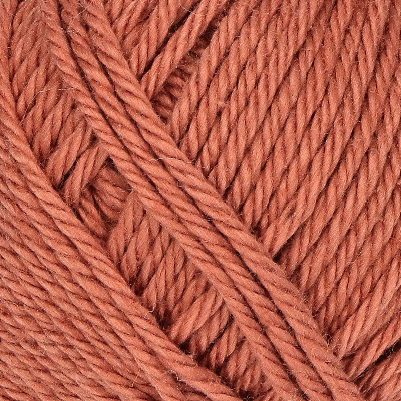 Yarn and Colors Must-have Minis 110 Karamell