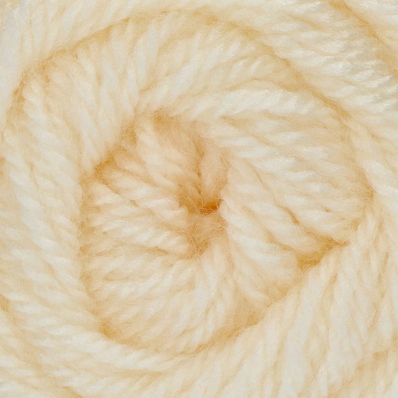 Yarn and Colors Amazing 002 Creme
